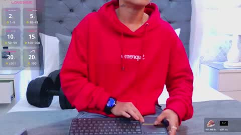 Zoe Krug online show from 01/16/26, 01:04