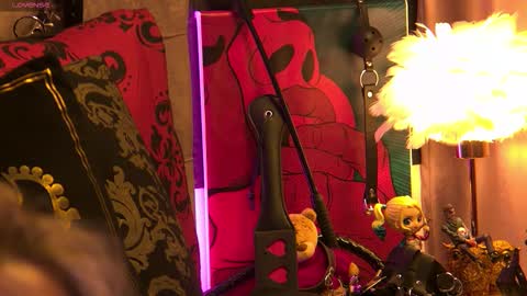 ZoeMesmerize online show from 11/07/25, 10:59