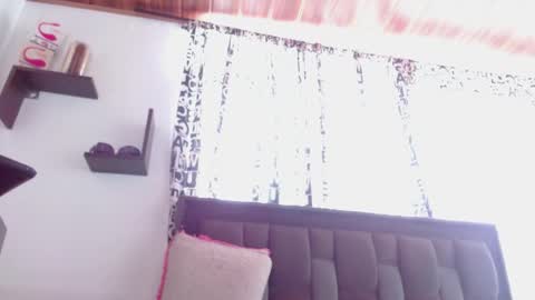 zoemi online show from 06/03/26, 06:24