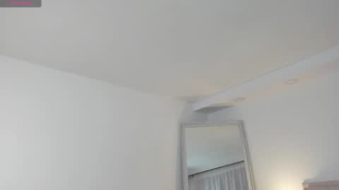 Zoes online show from 02/18/25, 11:11