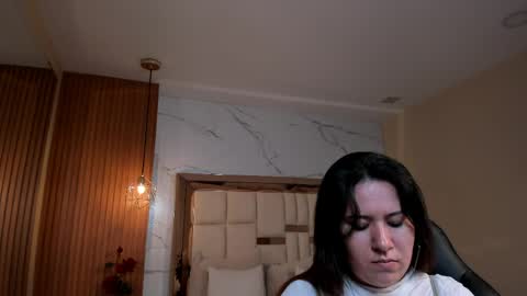 Zoes online show from 03/30/26, 11:44