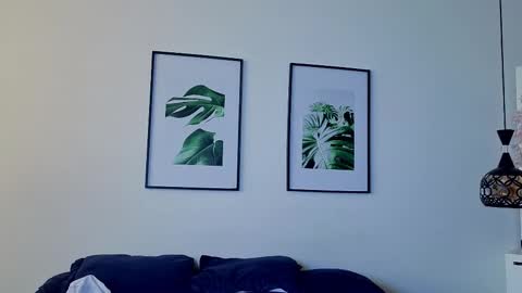 Zoe online show from 02/21/26, 12:06