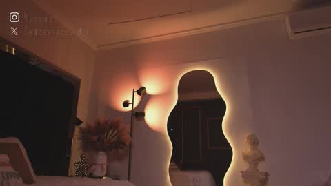 zoevidal_ online show from 03/04/26, 12:11