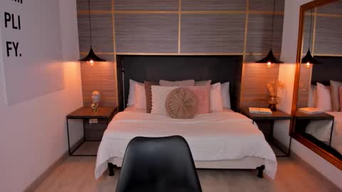 Snapshot of zoevold chatting on 02/01/26, 06:39 ZOE online show from 02/01/26, 06:39