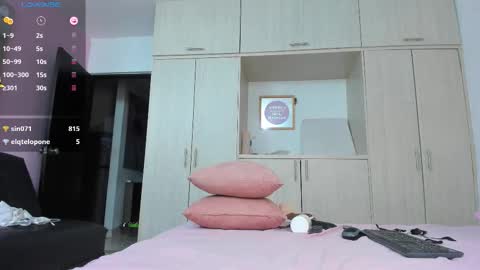 zoey  Independent model online show from 09/27/25, 12:15