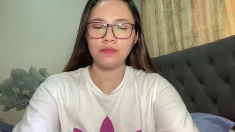 Snapshot of zoey_foryou chatting on 05/02/26, 02:27 zoey_foryou online show from 05/02/26, 02:27
