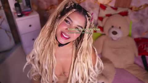 zoey fox  online show from 02/15/26, 11:01