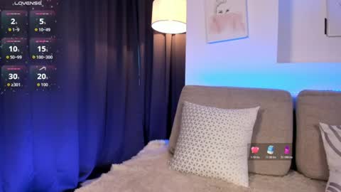 Zoey  online show from 07/25/26, 03:20