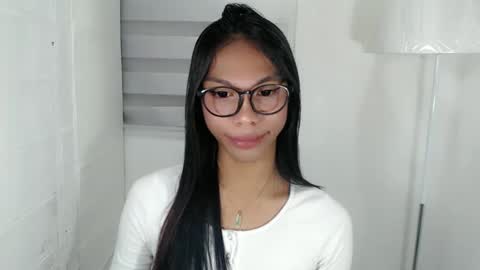 zoey online show from 03/08/25, 09:29