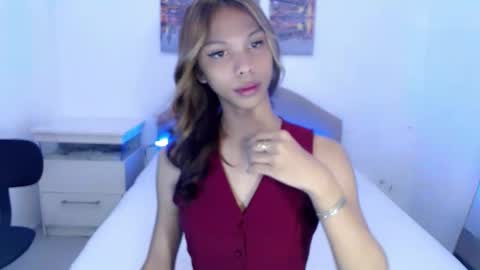 zoey online show from 10/07/25, 09:39