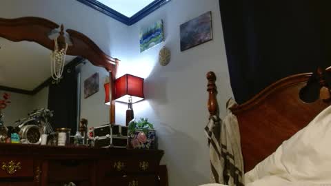 Zoey Portland online show from 03/16/26, 05:44