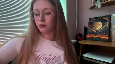 Lisa online show from 02/19/26, 08:10