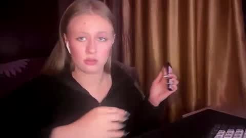 Lisa online show from 02/26/26, 10:58