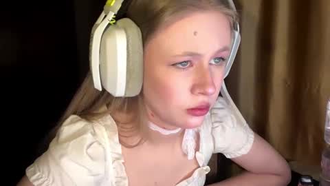 Lisa online show from 03/05/26, 11:28