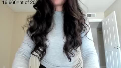 Zoie online show from 10/19/25, 11:05