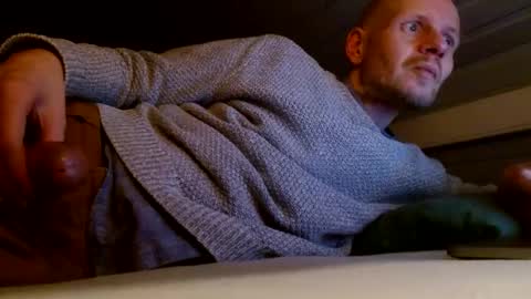 zolexthomas online show from 12/06/24, 08:40