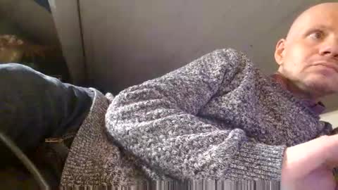 zolexthomas online show from 02/19/25, 06:54