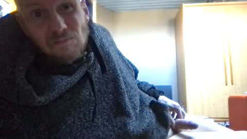 zolexthomas online show from 11/02/25, 02:08