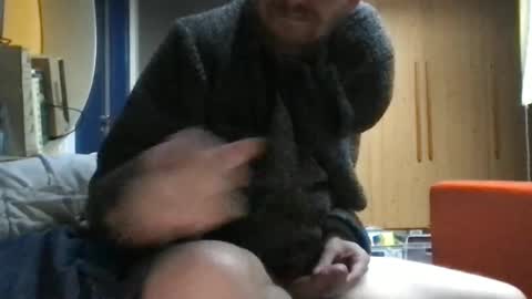 zolexthomas online show from 11/24/25, 02:06