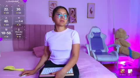 Zoe online show from 02/27/26, 12:05