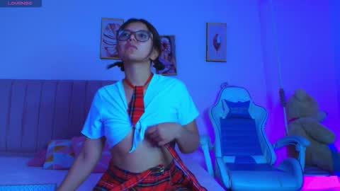 Zoe online show from 03/04/26, 12:11