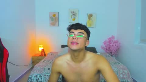 zophia_777 online show from 01/15/26, 12:32