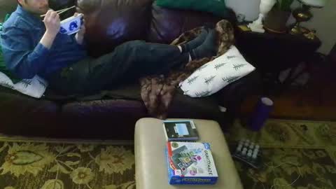 Snapshot of zorakload chatting on 02/05/26, 02:49 Jesse online show from 02/05/26, 02:49