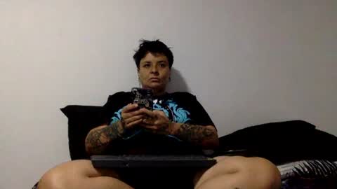 Snapshot of zoronami69 chatting on 08/04/26, 06:21 Daka Ale online show from 08/04/26, 06:21