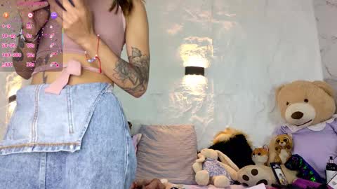 Violeta online show from 11/17/25, 12:00