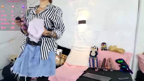 Violeta online show from 11/28/25, 11:46