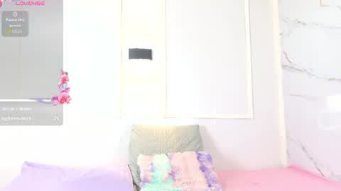 Snapshot of zorravioleta chatting on 06/24/26, 01:10 Violeta online show from 06/24/26, 01:10