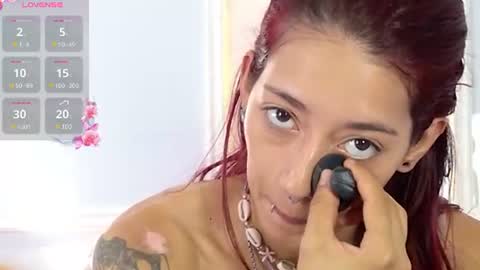 Snapshot of zorravioleta chatting on 07/06/26, 02:14 Violeta online show from 07/06/26, 02:14