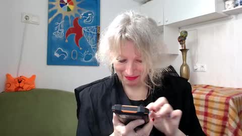 Snapshot of zosya1111 chatting on 02/04/25, 12:33 Zosya1111 online show from 02/04/25, 12:33