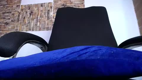 Snapshot of zousxxx chatting on 02/04/26, 06:36 zousxxx online show from 02/04/26, 06:36