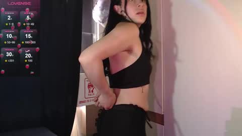 cintya kors online show from 10/23/25, 07:12