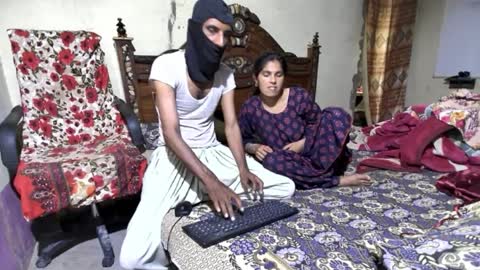 zoyakhan803 online show from 04/11/26, 11:31