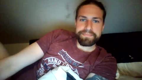Snapshot of zubit chatting on 05/07/26, 11:21 zubit online show from 05/07/26, 11:21
