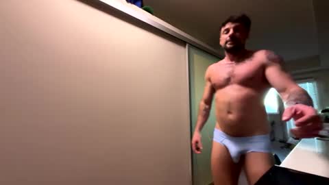 Zuko online show from 02/13/25, 12:46