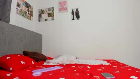 Snapshot of zule__williams chatting on 07/24/26, 09:18 zule online show from 07/24/26, 09:18