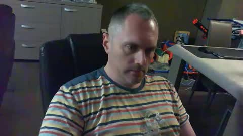 zultem online show from 09/18/25, 04:14