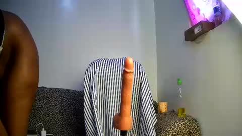 zuritamtam online show from 04/06/26, 07:31