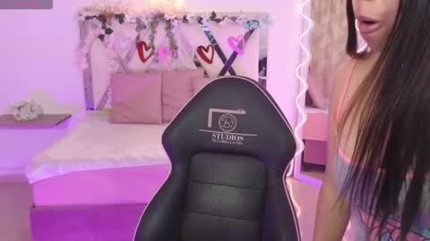 ZURY   online show from 09/21/25, 11:45