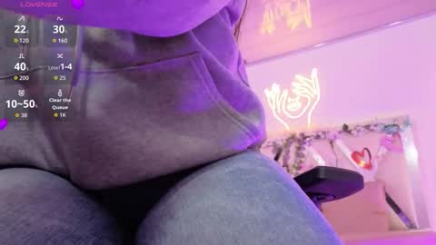 ZURY   online show from 02/10/26, 11:36