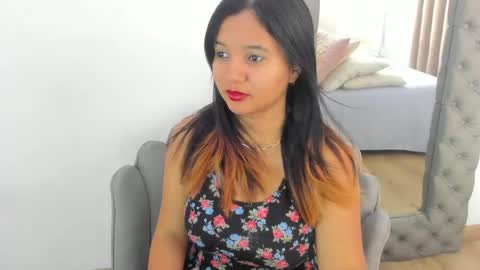Snapshot of zusan_king_ chatting on 04/24/26, 09:28 Im Zusan My schedule is from 1030pm to 430 am colombian time online show from 04/24/26, 09:28