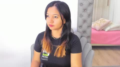 Snapshot of zusan_king_ chatting on 04/29/26, 02:59 Im Zusan My schedule is from 1030pm to 430 am colombian time online show from 04/29/26, 02:59