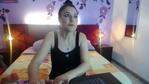 Zuzana21 online show from 12/04/24, 08:18