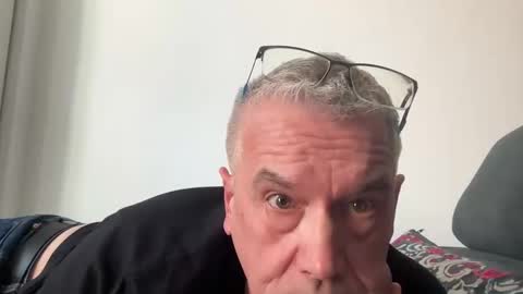 zwickauer1969 online show from 03/09/25, 02:54