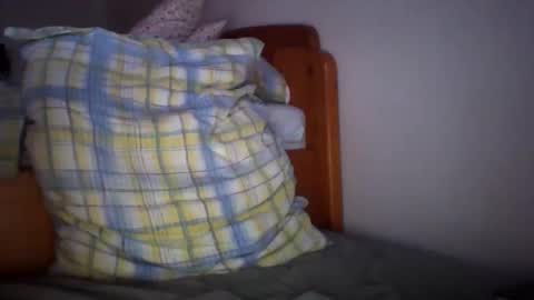 zyggy87 online show from 12/14/25, 06:41