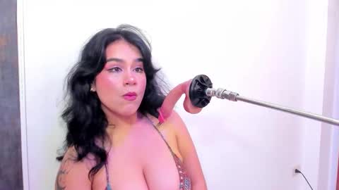 ZYLE online show from 12/22/25, 08:33