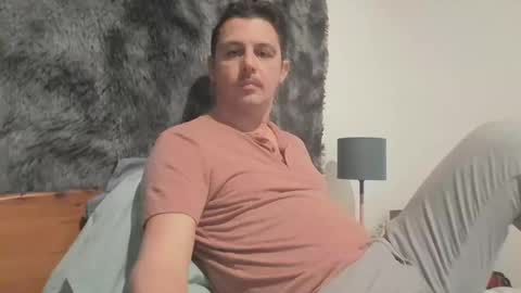 Artnoyz Shower online show from 11/15/25, 09:21